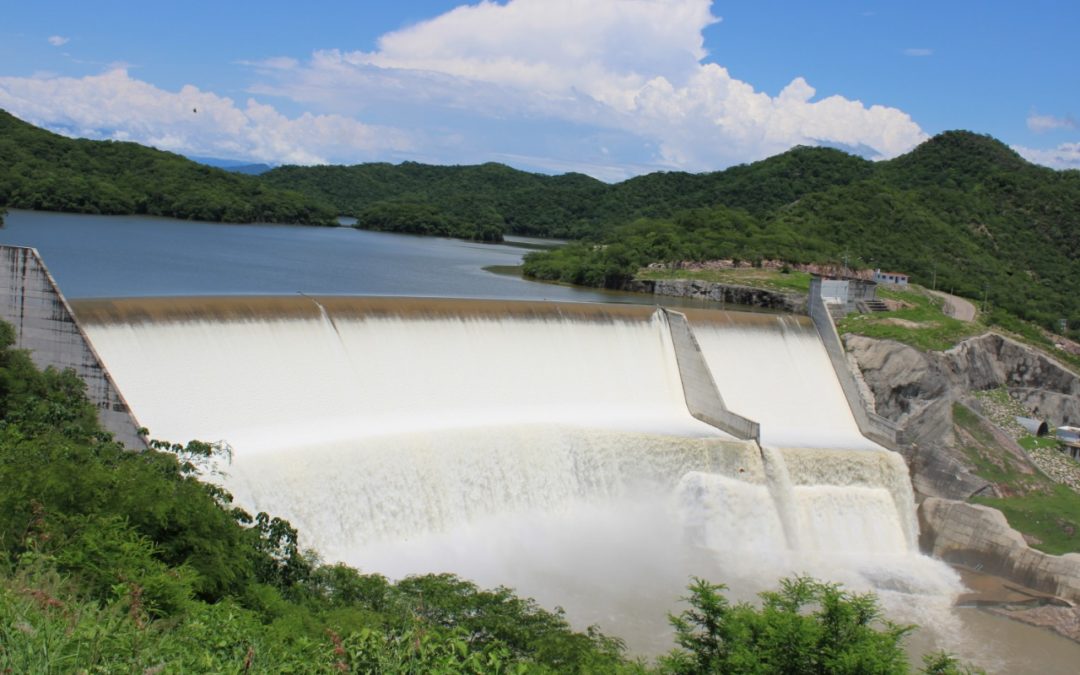 Presa Picachos supera capacidad de almacenamiento