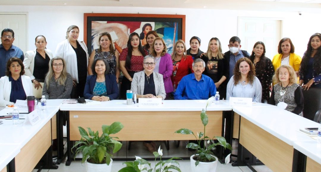 Se reúne SEPyc con Jefes de Sector de Preescolar y Supervisores de Secundaria