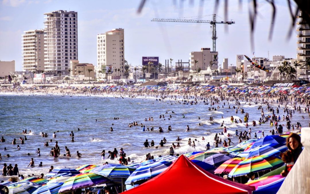 Sábado Santo en Mazatlán con más de 70 mil personas en las playas