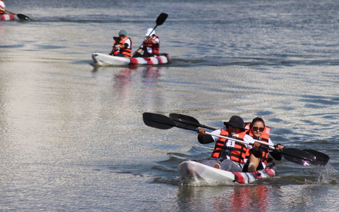 Todo un éxito la carrera recreativa de Kayaks