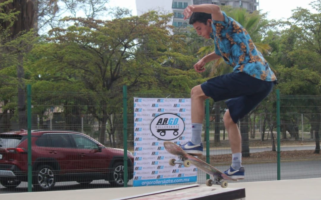 Realizan el Go Skateboarding Day en Mazatlán