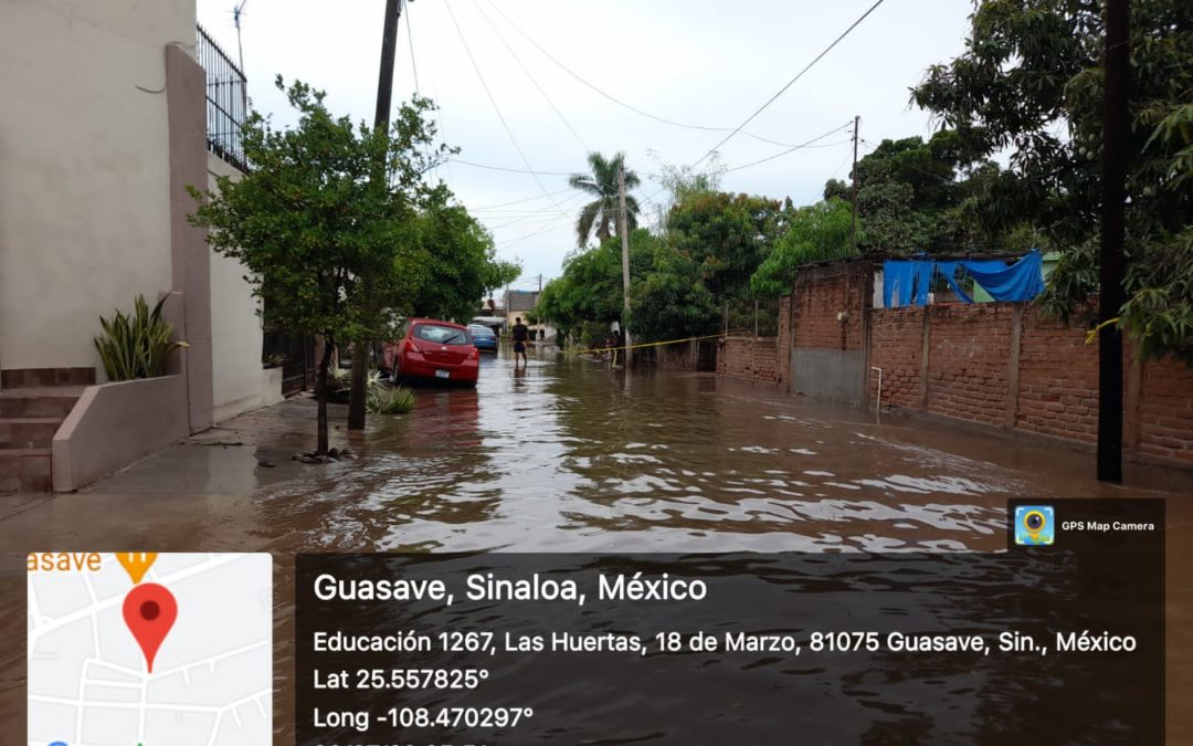 Protección Civil Estatal apoya a familias afectadas por lluvias en Guasave