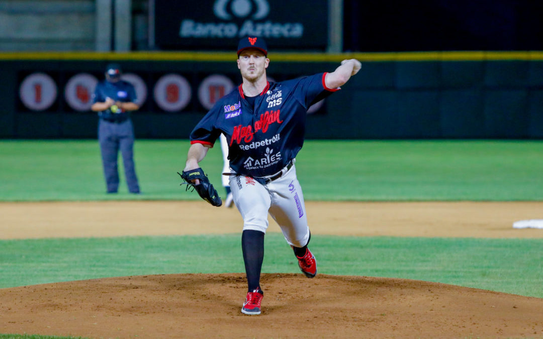 El pitcher Casey Harman regresa a Venados de Mazatlán