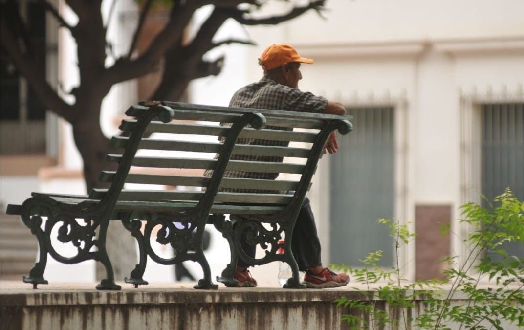 Buscan mejorar la capacidad funcional de adultos mayores