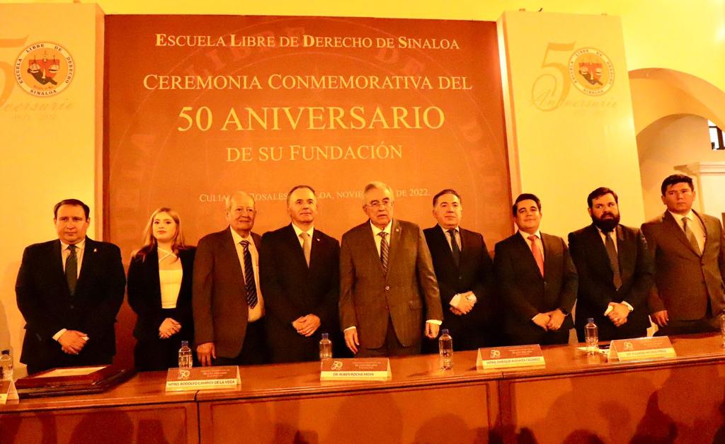 Rocha conmemora 50 aniversario de la Escuela Libre de Derecho de Sinaloa