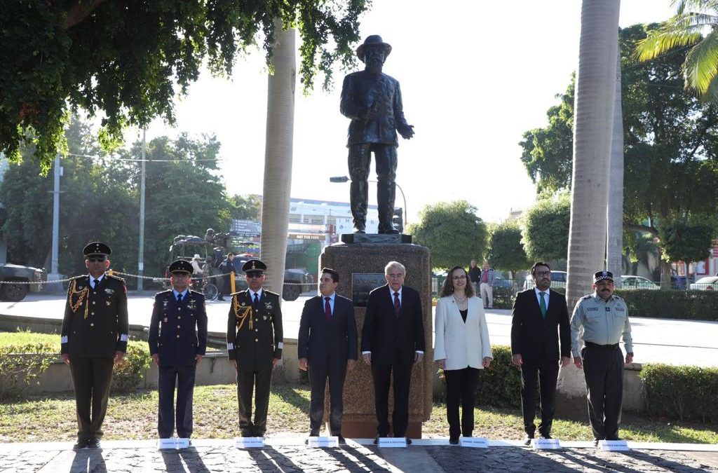 Rocha encabeza conmemoración del 112 aniversario de la Revolución Mexicana