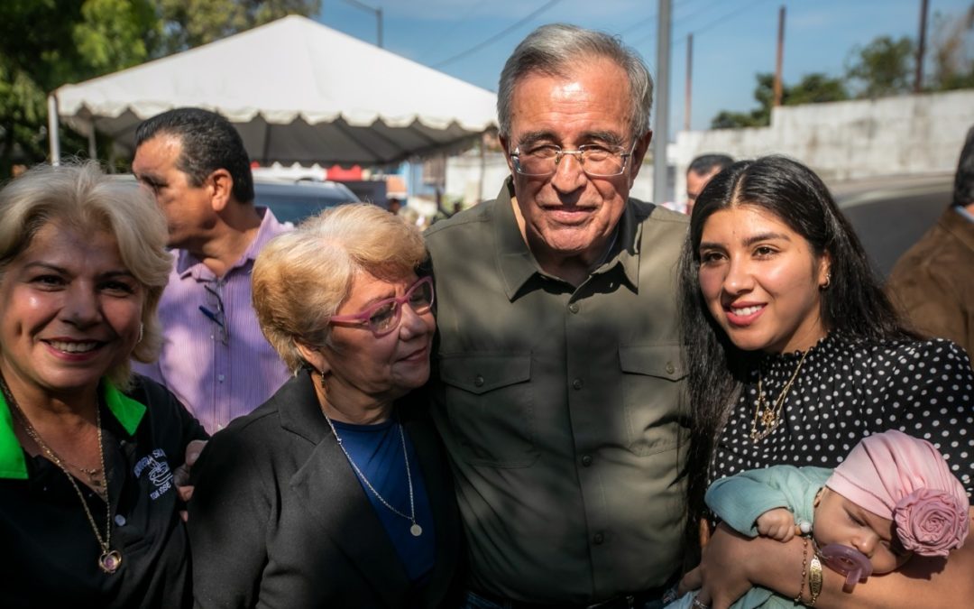 Gobierno del Estado entrega pavimentaciones en las colonias Guadalupe Victoria y Benito Juárez