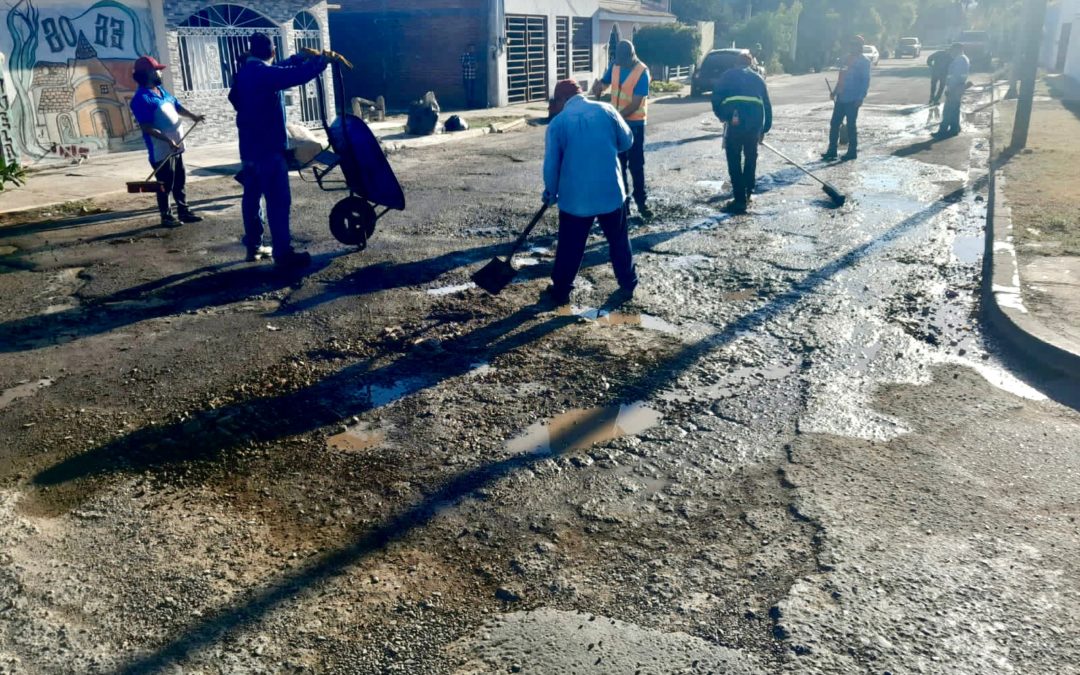 Se realiza bacheo intenso en Mazatlán