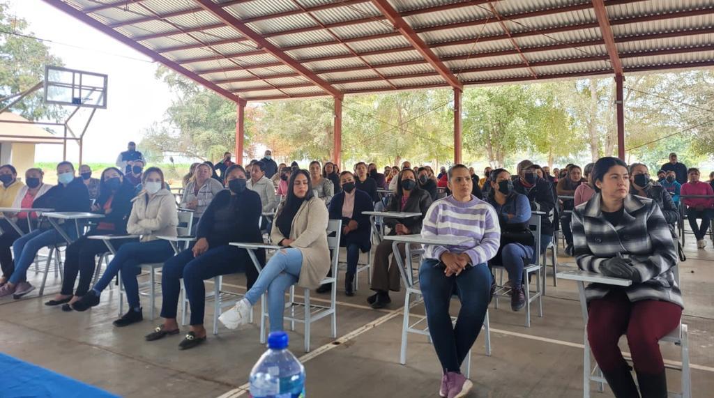 Padres de familia reconocen la calidad educativa que reciben sus hijos en el bachillerato de la UAS