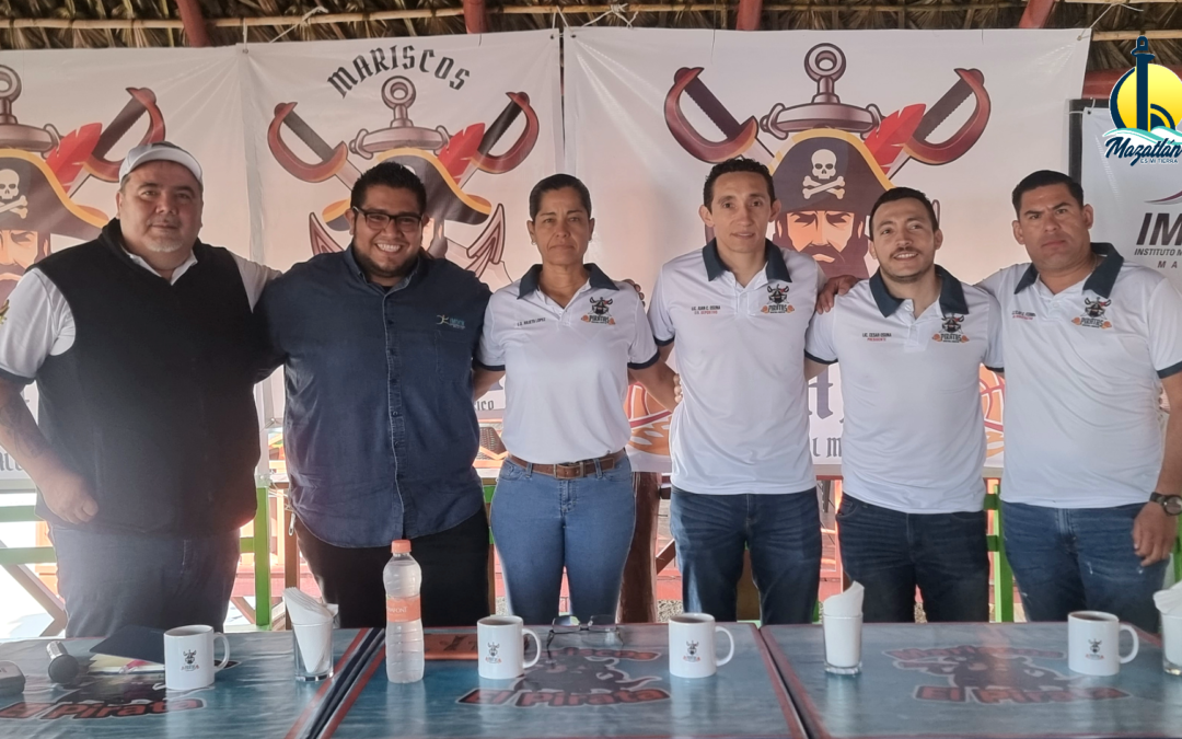 Presentan al equipo de baloncesto Piratas de Mazatlán