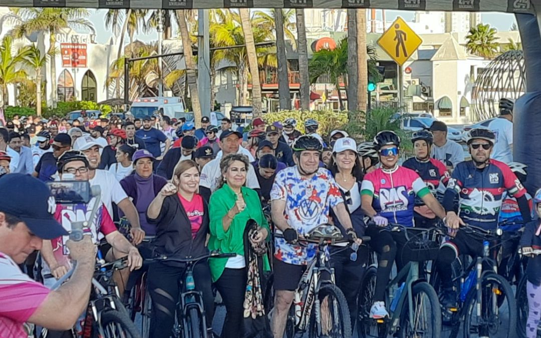 Pasearon los del PAS en bicicleta por Mazatlán