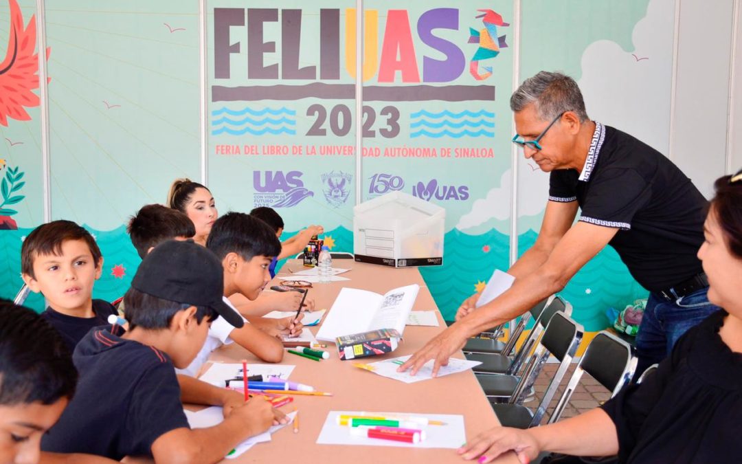 Reconocen asistentes a la FeliUAS el apoyo del doctor Jesús Madueña Molina a la Cultura