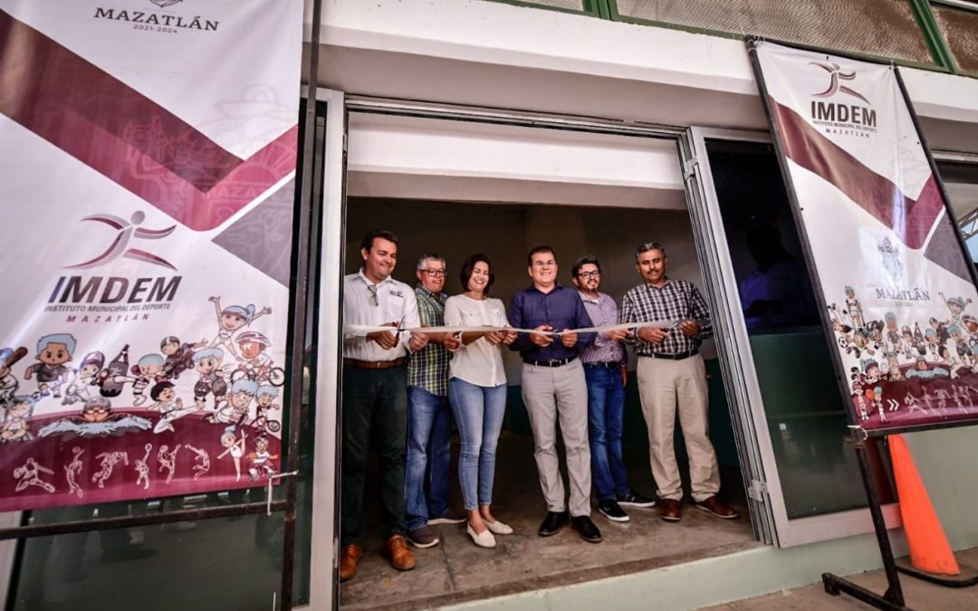 Inaugura Édgar González nuevas oficinas del Imdem