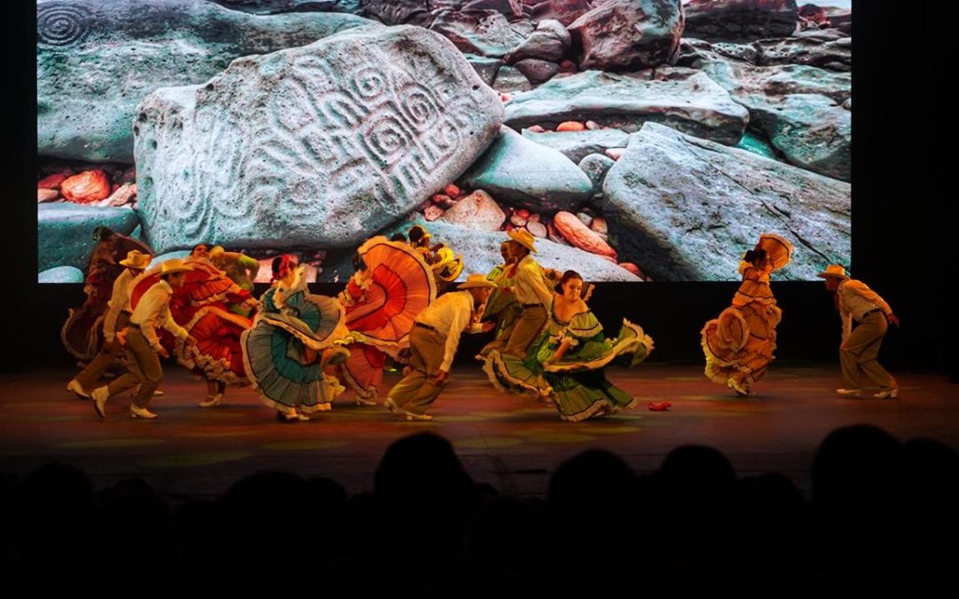 Mágica noche en el TAP con el espectáculo de danzas folclóricas Orígenes