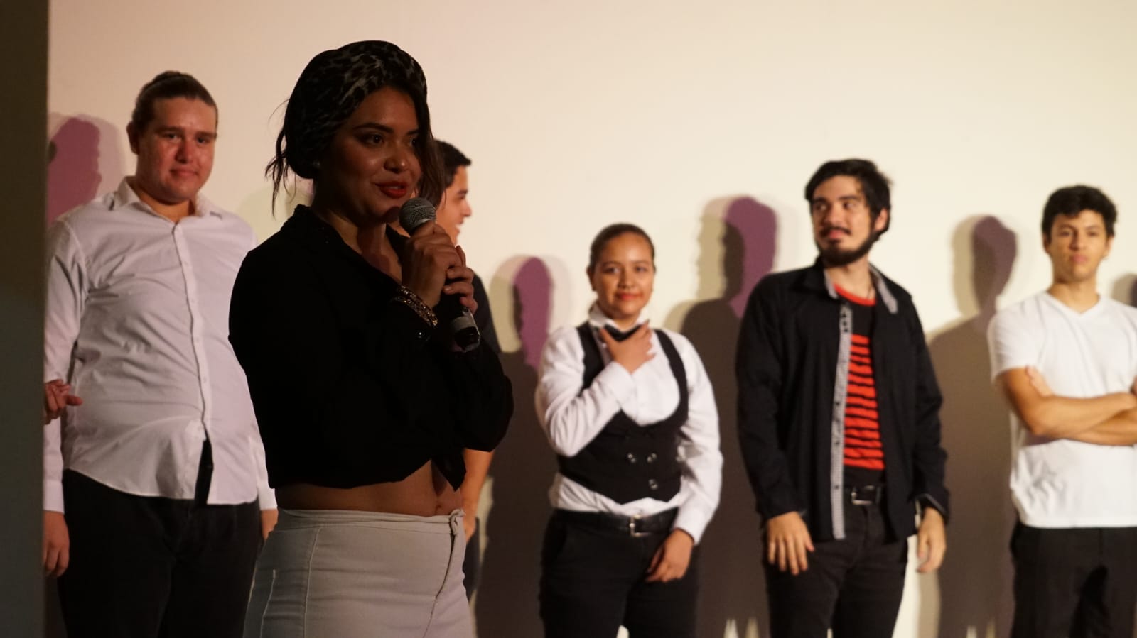 Alumnos de la Carrera Técnica en Arte Teatral brindan performance en Casa Haas