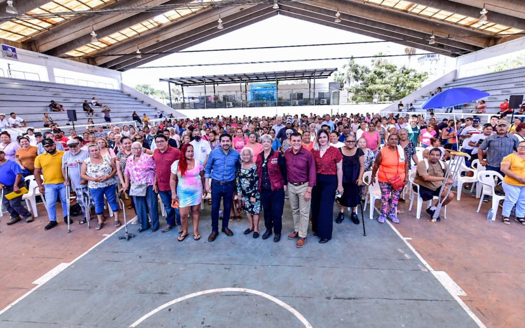 Casi 400 familias mazatlecas reciben apoyos del Programa por una Mejor de Vivienda del Gobierno Federal