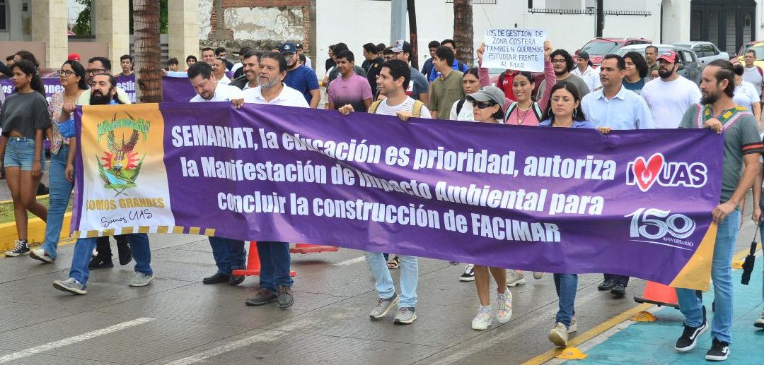 Manifestación pacífica de estudiantes de la FACIMAR