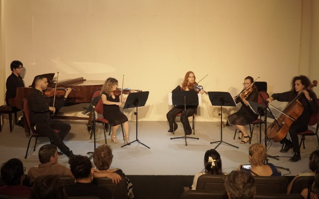 Integrantes de la Camerata Mazatlán brindan recital en Música de Cámara