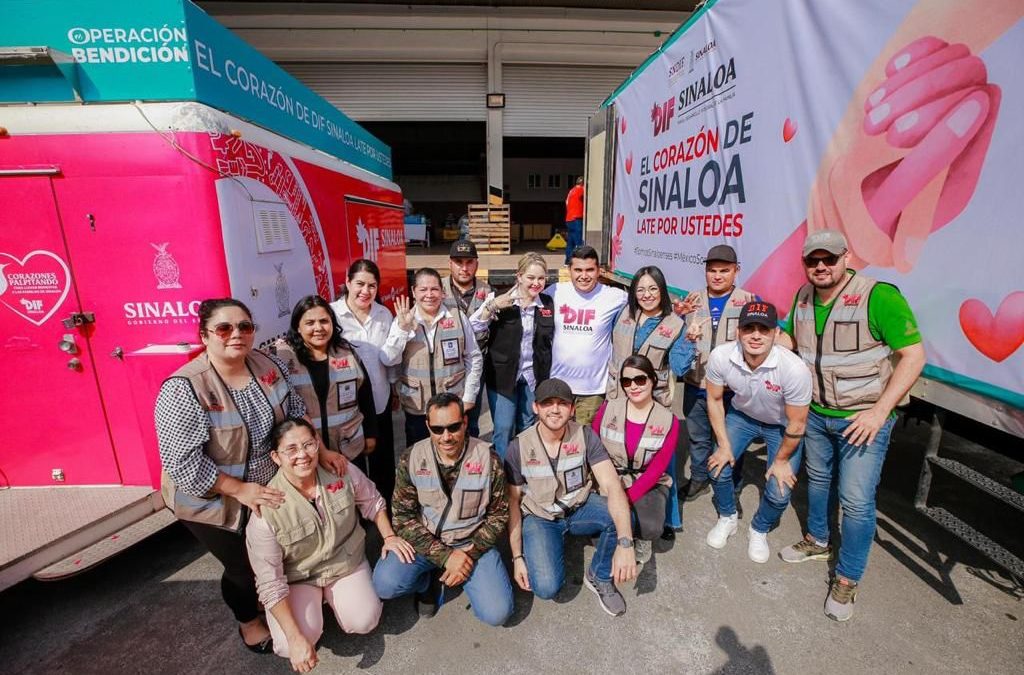 ENCABEZA ENEYDA ROCHA BRIGADA HUMANITARIA DE DIF SINALOA PARA DAMNIFICADOS DE ACAPULCO