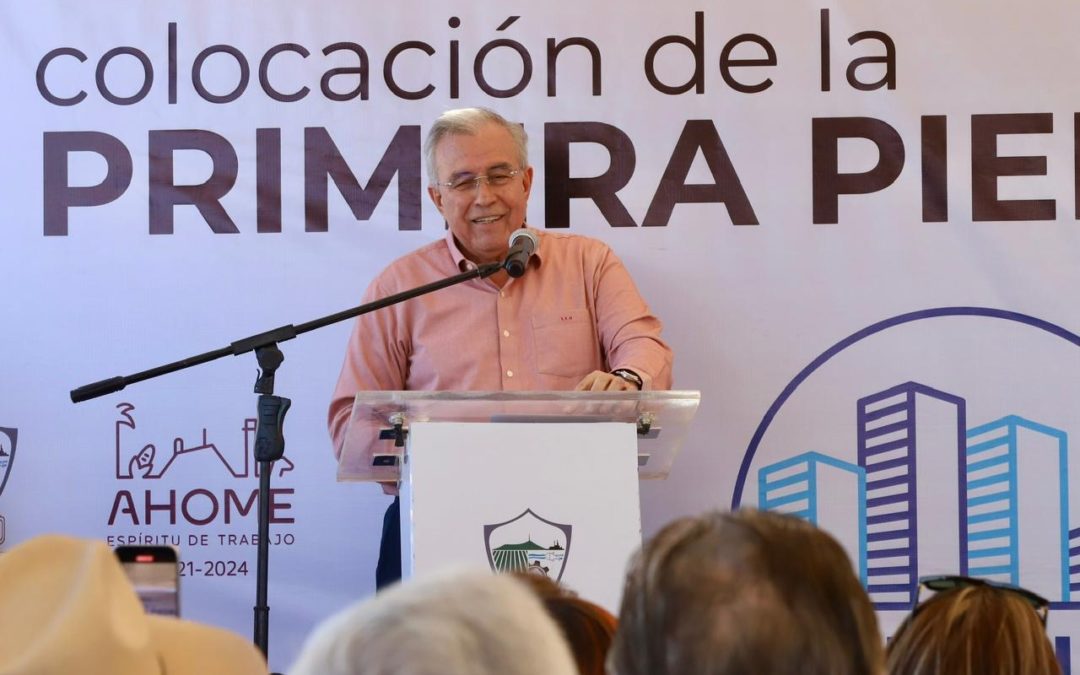 Rocha coloca la primera piedra de Ciudad Millennial en Los Mochis