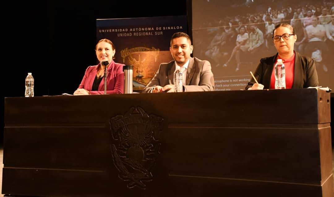 Toman protesta Consejeros Técnicos y Universitarios en la Unidad Regional Sur