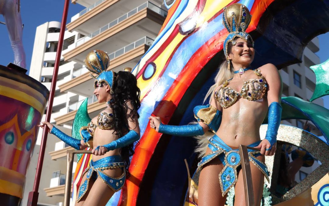 ¡Únete a la tripulación de los carros alegóricos del Carnaval de Mazatlán 2024!