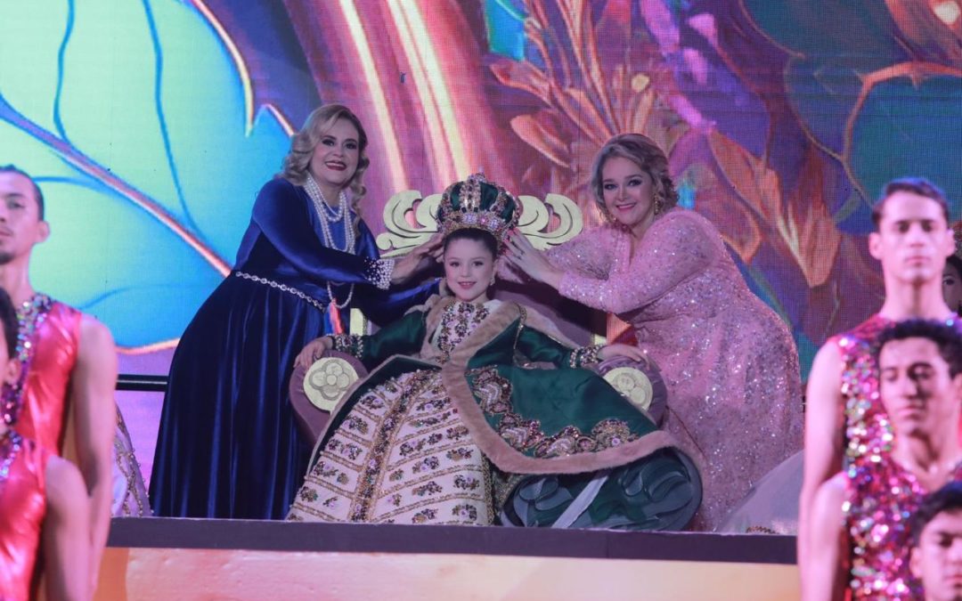 María Paula Velarde es coronada como Reina Infantil del Carnaval Internacional de Mazatlán 2024