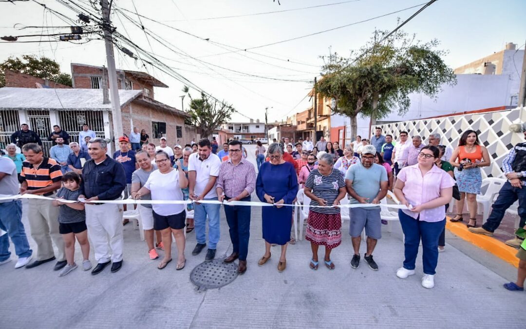 La colonia Francisco Villa se beneficia on la pavimentación del circuito de calles Frontera y Acontecer