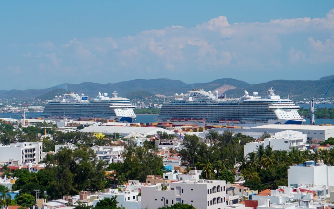 Recibe Mazatlán doble crucero; la actividad continúa en aumento y arriban 6 mil 859 pasajeros este martes