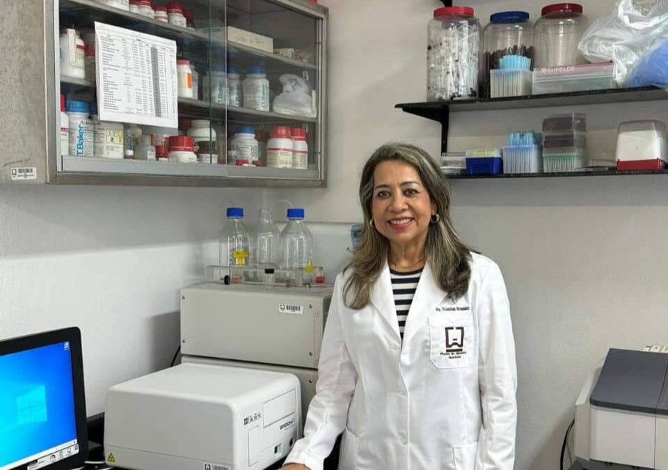 Gana la Doctora Crisantema Hernández González el Premio al Mérito Científico 2024