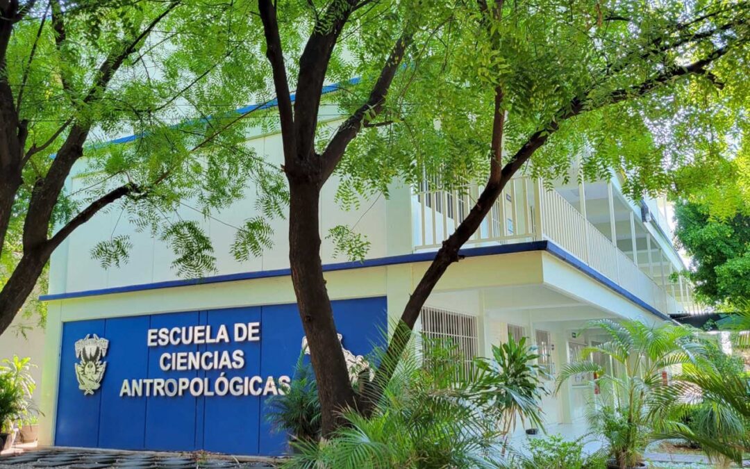 La Escuela de Ciencias Antropológicas de la UAS ofrece el taller de Mujeres Escritoras