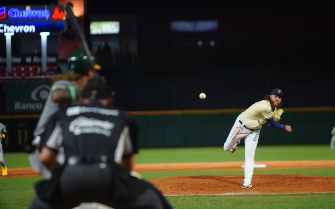 Fabricio Macías anota en par de ocasiones para Venados de Mazatlán, en el segundo juego ante Cañeros de Los Mochis