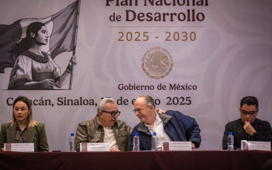 Encabeza Rocha Moya la presentación del Foro de Desarrollo Sustentable para la elaboración del Plan Nacional de Desarrollo 2025-2030