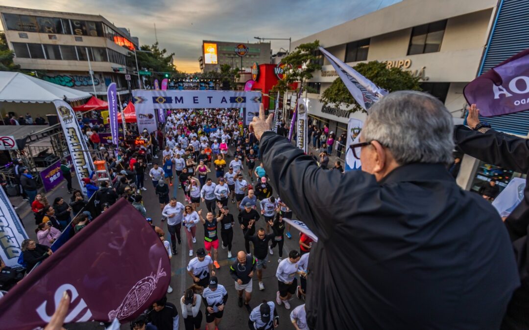 Este Maratón es paz», Rocha Moya da el banderazo de salida del Maratón Internacional de Culiacán 2025